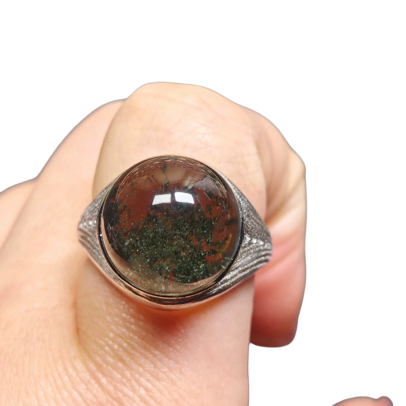 Green Phantom Quartz Ring – Wear the Energy of Growth